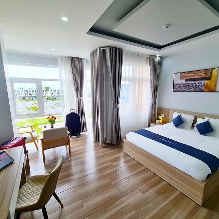 Dong Hai Hotel _ Rach Gia Extérieur photo