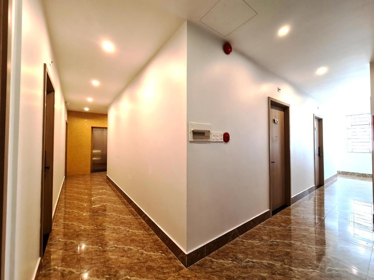 Dong Hai Hotel _ Rach Gia Extérieur photo