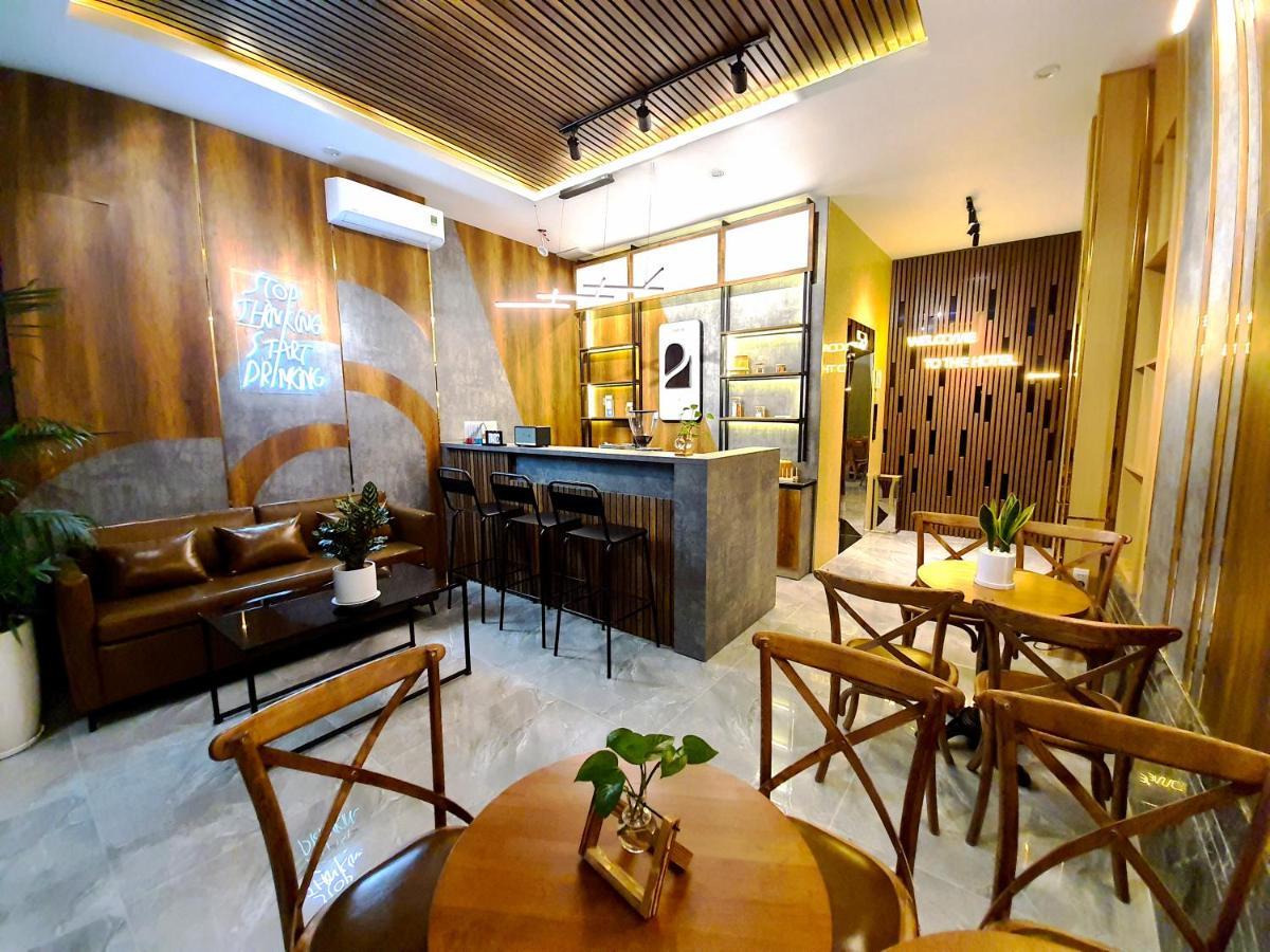 Dong Hai Hotel _ Rach Gia Extérieur photo