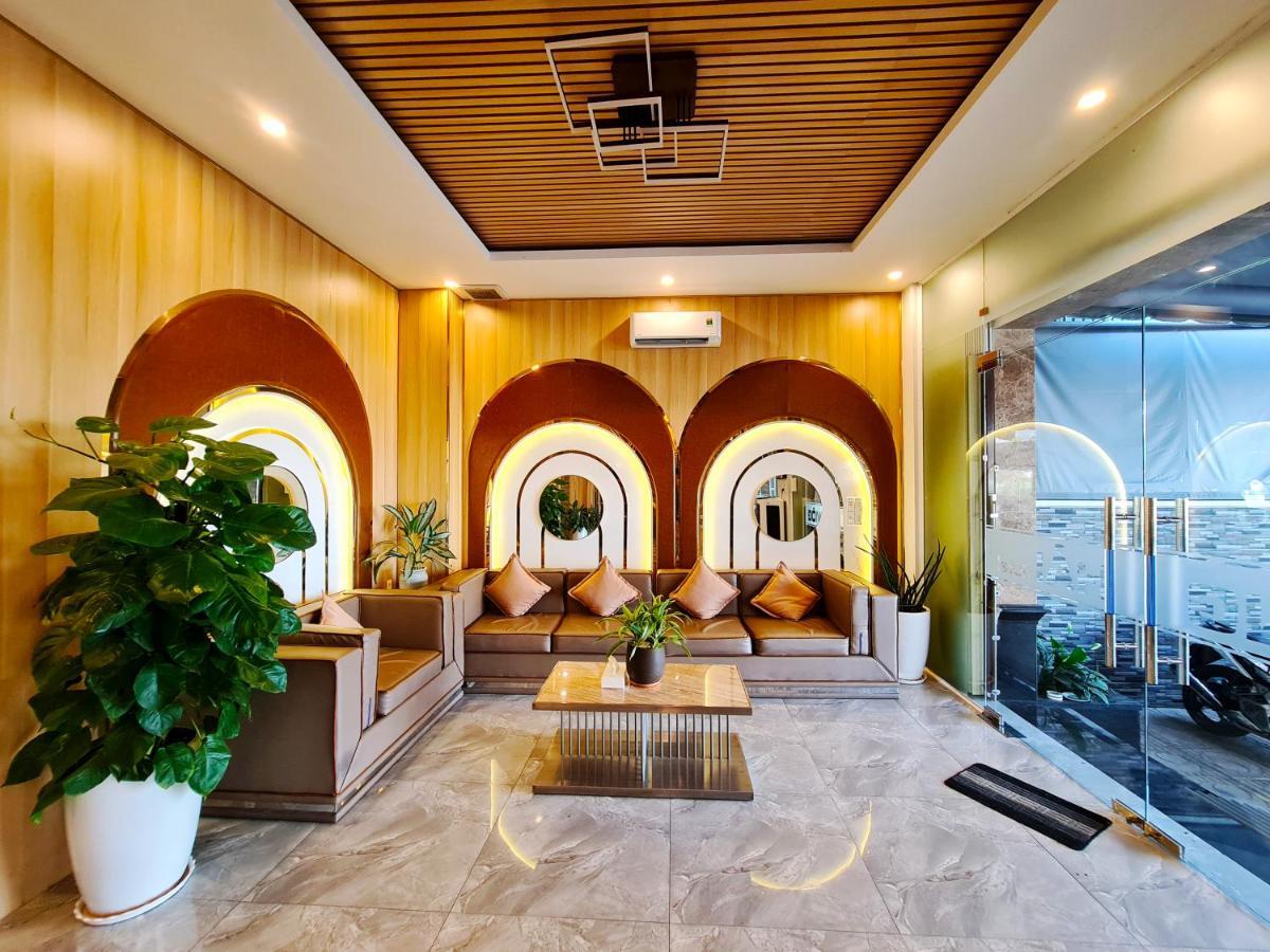 Dong Hai Hotel _ Rach Gia Extérieur photo